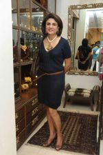 at the launch of Malini Agarwalla_s Bespoke Design Service in The Palladium on 20th Jan 2012 (87).jpg